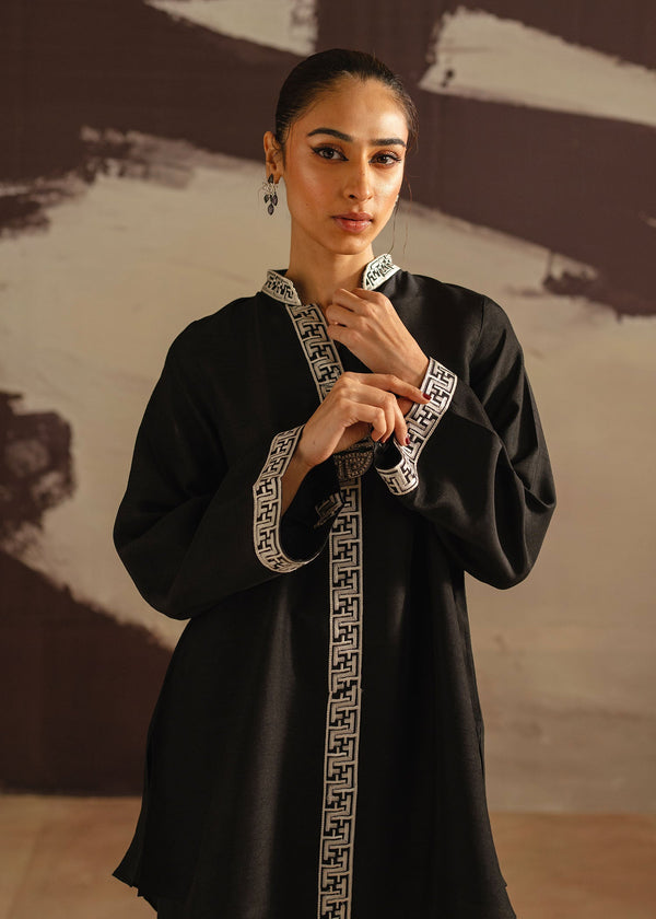 Oriental Noir MahGul