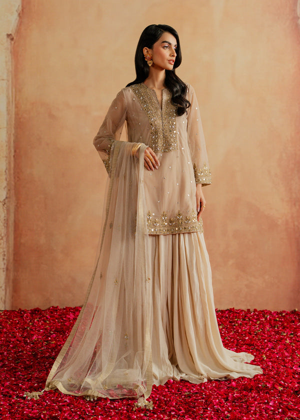 Zeenat MahGul