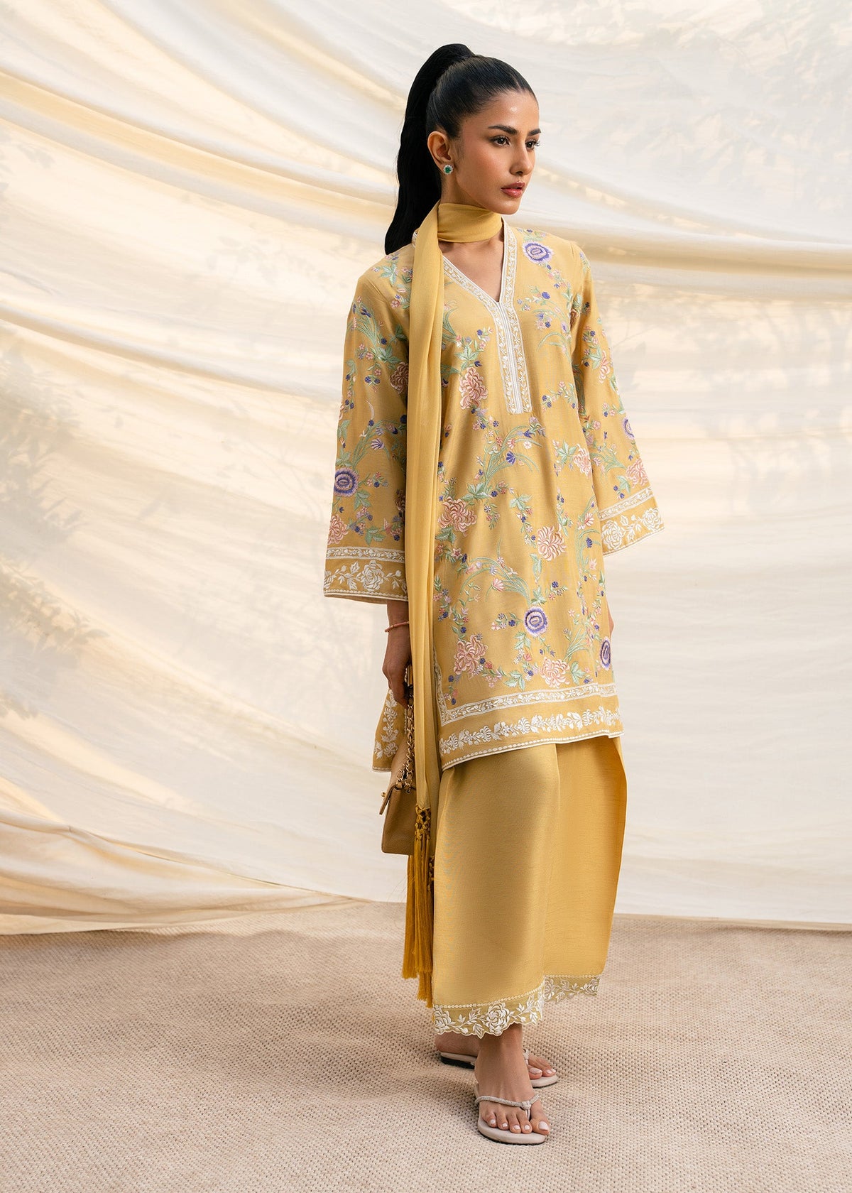 Zarnish MahGul