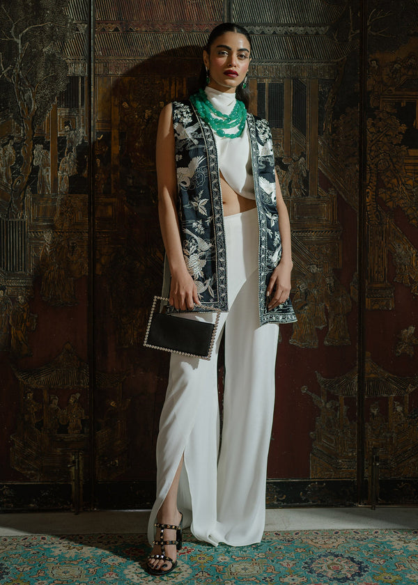 Black Crane MahGul